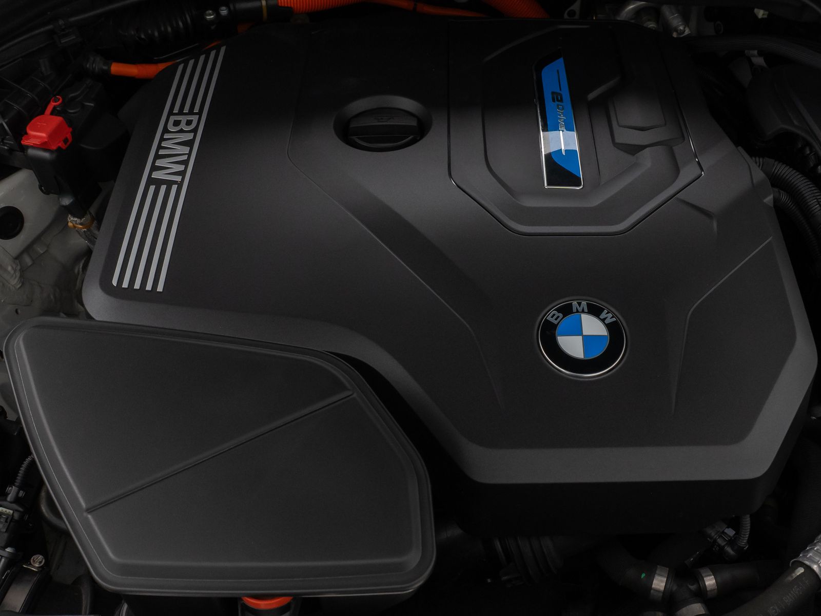 Fahrzeugabbildung BMW X3 xD30e Kamera HUD DAB HiFi Stop&Go AHK Sport