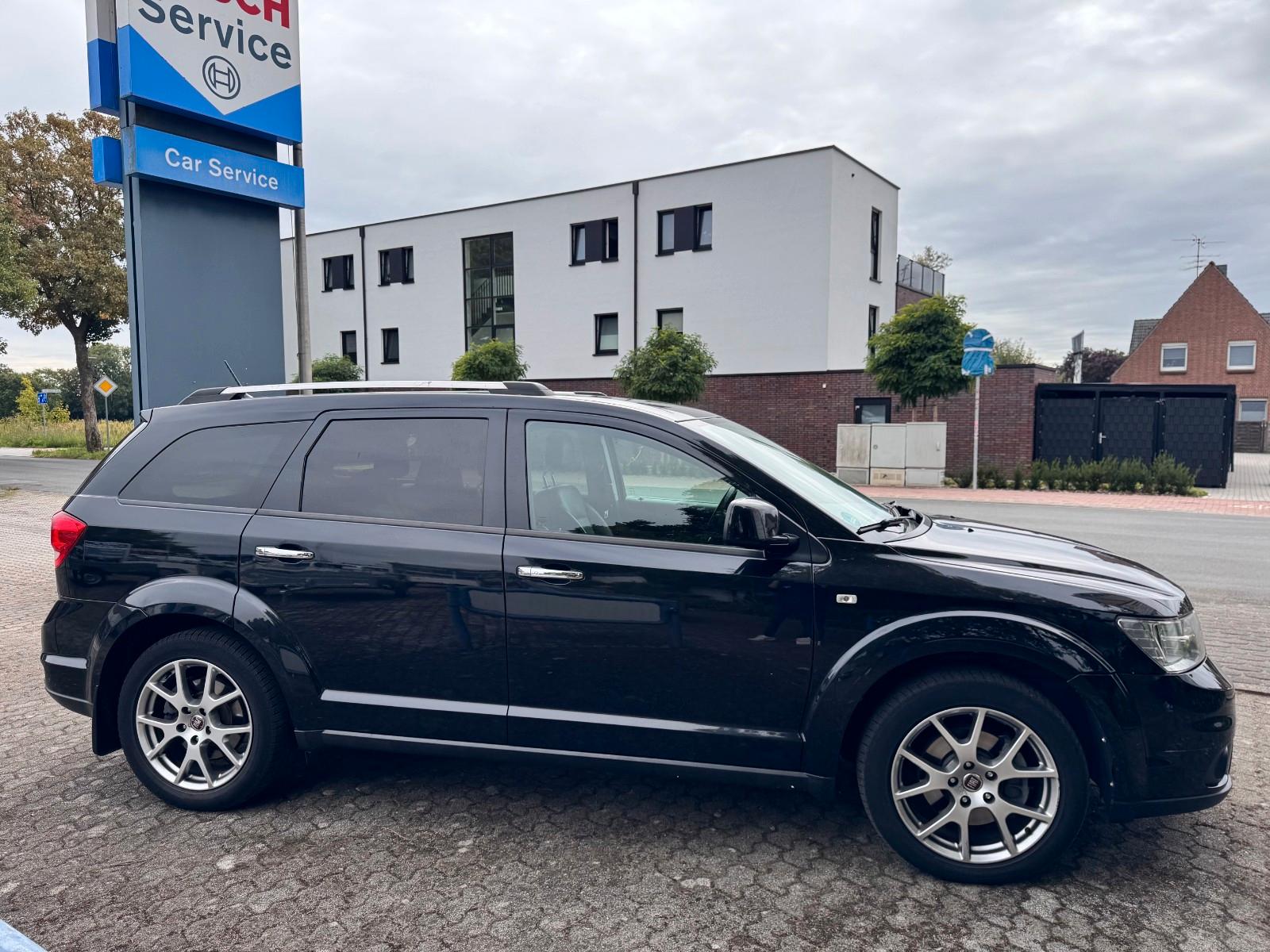 Fiat Freemont Black Code
