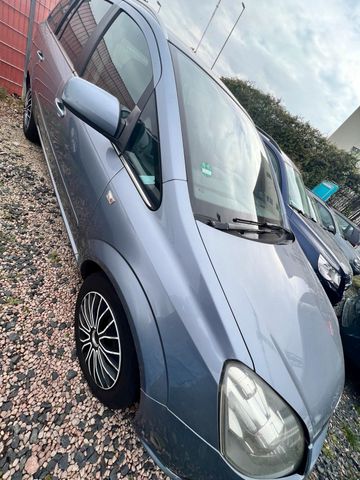 Opel zafira 7 sitzer bis heute 3000