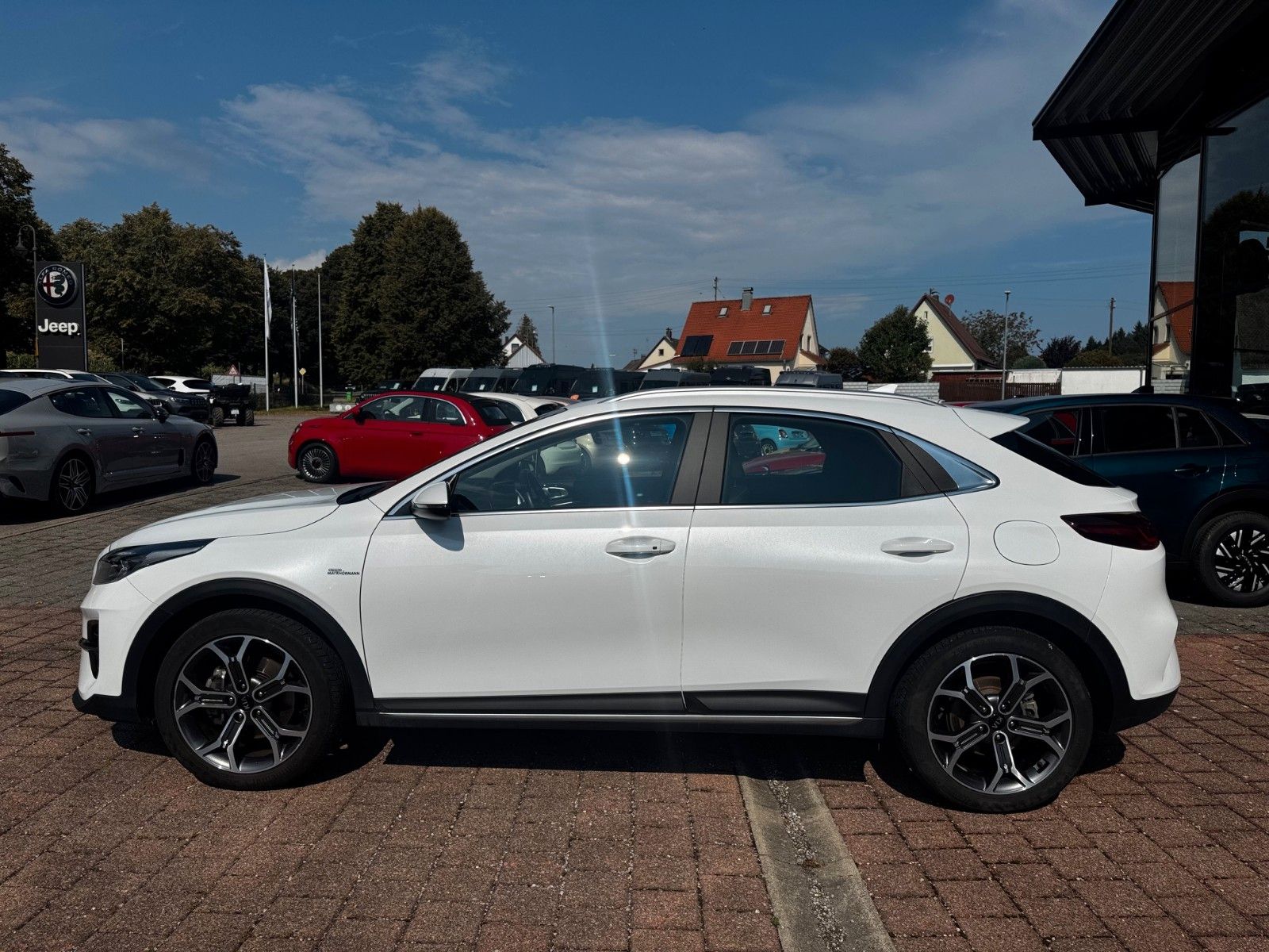 Fahrzeugabbildung Kia XCEED 1.5T SPI NAV 160PS AUTOMATIK