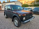 Lada Niva Only*TÜV Neue*AHK*4x4* - Lada Niva: Allradantrieb