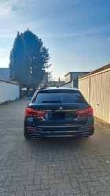 BMW 530d xDrive Touring M-Paket  - BMW 530 in Essen