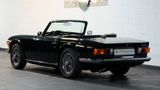 Triumph TR6 -klassisch mit Speichenrädern, Nardi Lenkrad - Triumph TR6 Oldtimer
