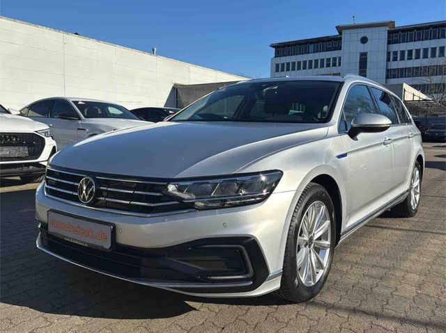 Volkswagen Passat Variant GTE AHK ALCANTARA VC KAMERA 17Z