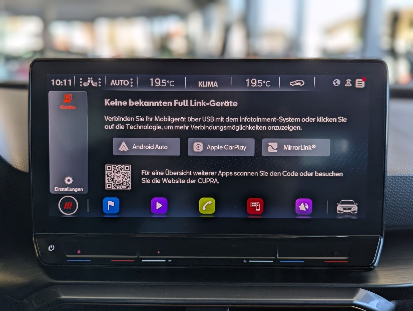 Fahrzeugabbildung CUPRA Leon 1.5eTSI DSG Matrix Cam Vision+ el. Heck AHK