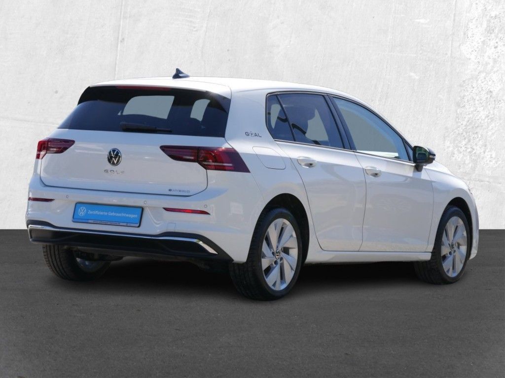 Volkswagen Golf VIII 1.5 TSI Goal eHybrid DSG Navi HUD DigC imagem 3