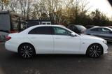 Mercedes-Benz E 300 de Lim.*LED*STANDHZG*NAVI*KAMERA*PDC*SHZ* - Mercedes-Benz E 300 mit Diesel-Antrieb: Limousine