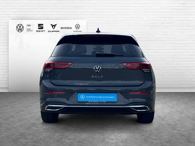 Fahrzeugabbildung Volkswagen Golf VIII 1.5 TSI Move KLIMA LED NAVI ALU