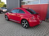 Volkswagen Beetle Lim. Sport Leder Bi-Xenon Keyless Navi - Volkswagen Beetle: Rot