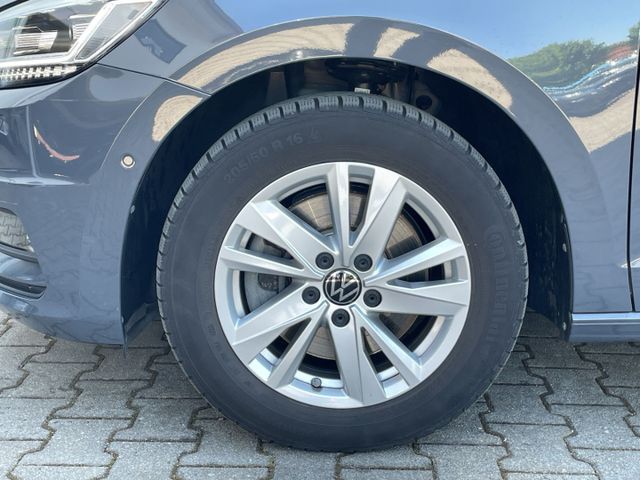 Touran 2.0 TDI DSG Comfortline CAM/LED/ACC/7Sitz