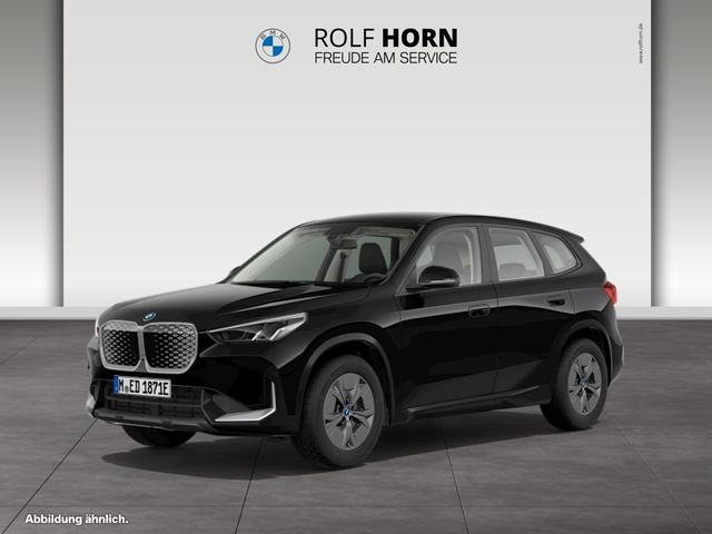 BMW iX1 eDrive20 Navi LED Klima AHK RFK Sitzhzg DAB