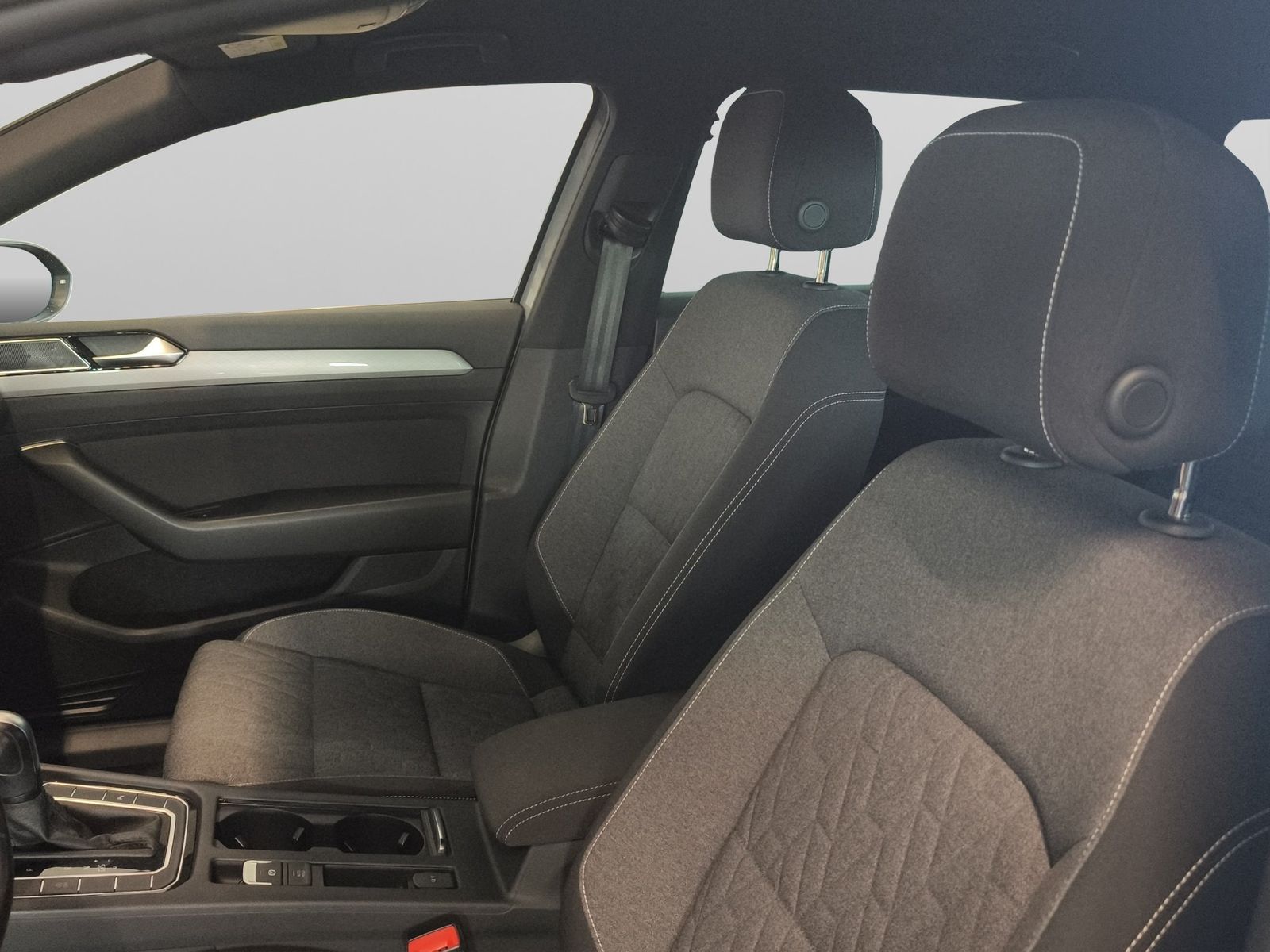 Volkswagen Passat Variant - Bild 10