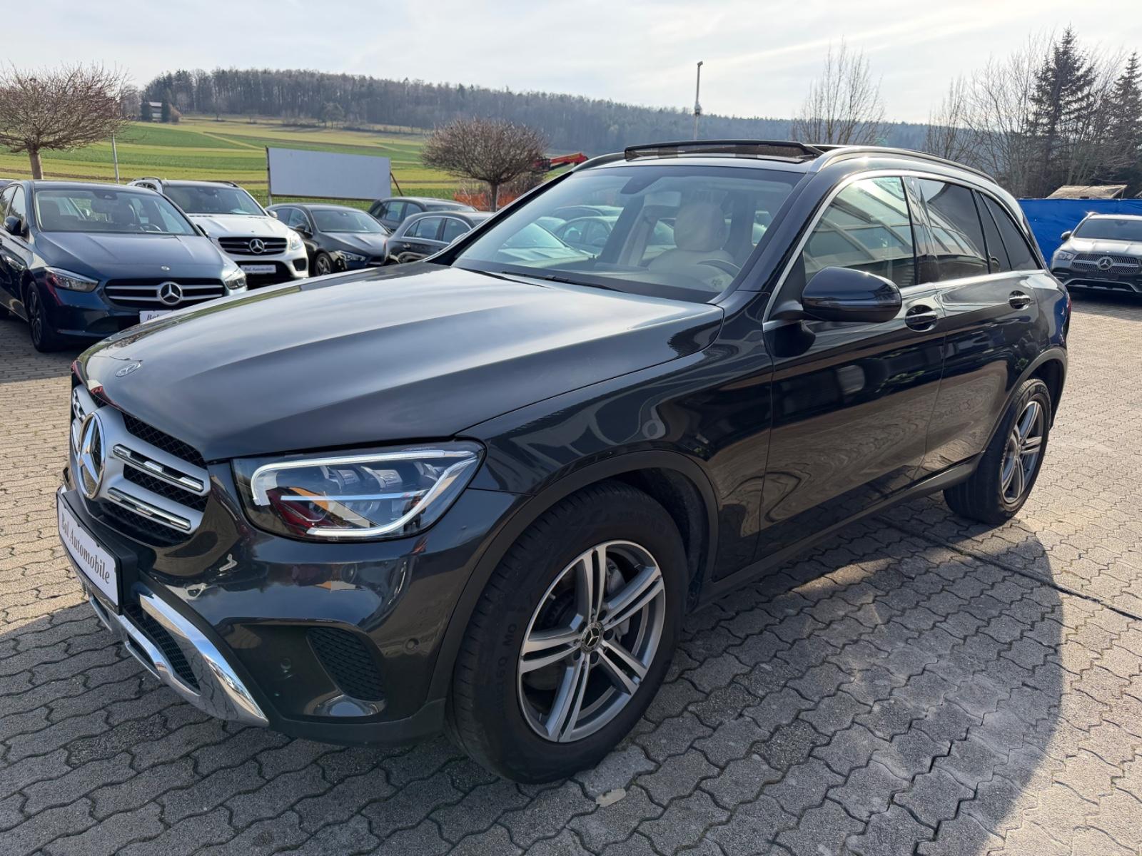 Mercedes-Benz GLC 200 4Matic  PANO LEDER LED KAMERA NAVI