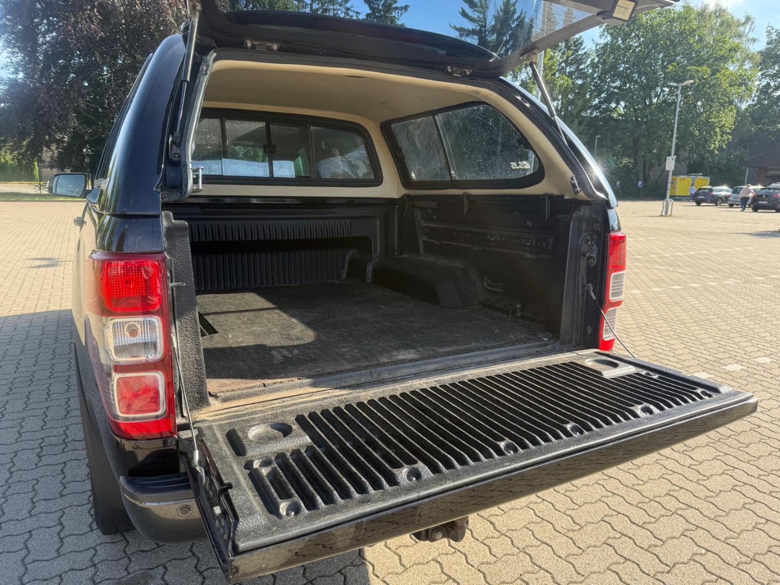 Ford Ranger Wildtrak Doppelkabine 4x4 Automatik R.Cam
