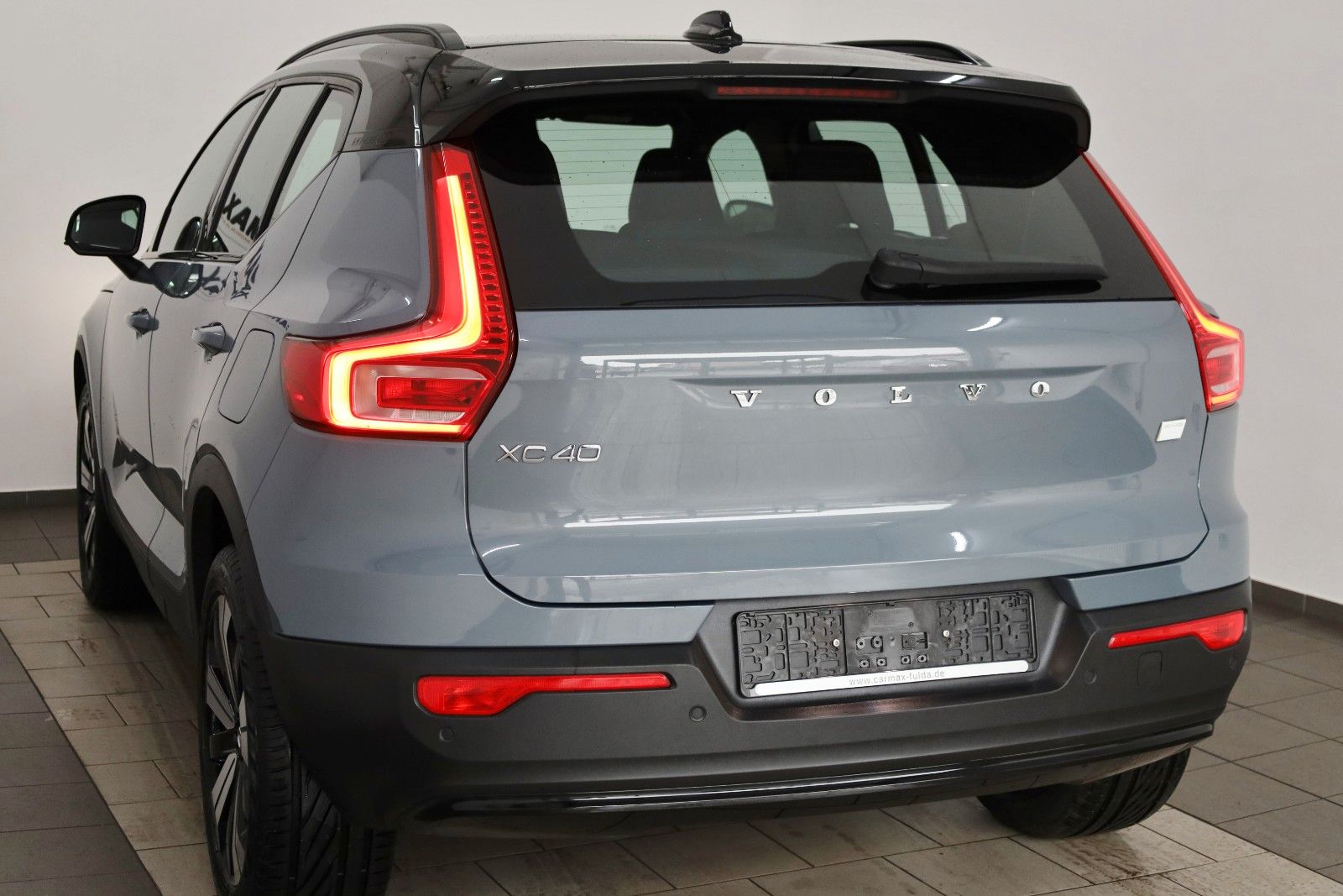 Fahrzeugabbildung Volvo XC40 Plus Recharge Navi,SH,StandHZ,Kamera,ACC