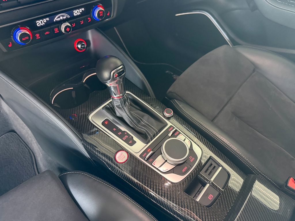 AUDI S3 Lim. KW-Fahrwerk/19 Zoll/ Klappenauspuff AUDI S3 Lim. KW-Fahrwerk/19 Zoll/ Klappenauspuff