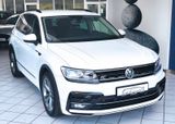 Volkswagen Tiguan*R-Line*1 Hand*8 Fach*Unfallfrei* - VW Tiguan Gebrauchtwagen in Hannover