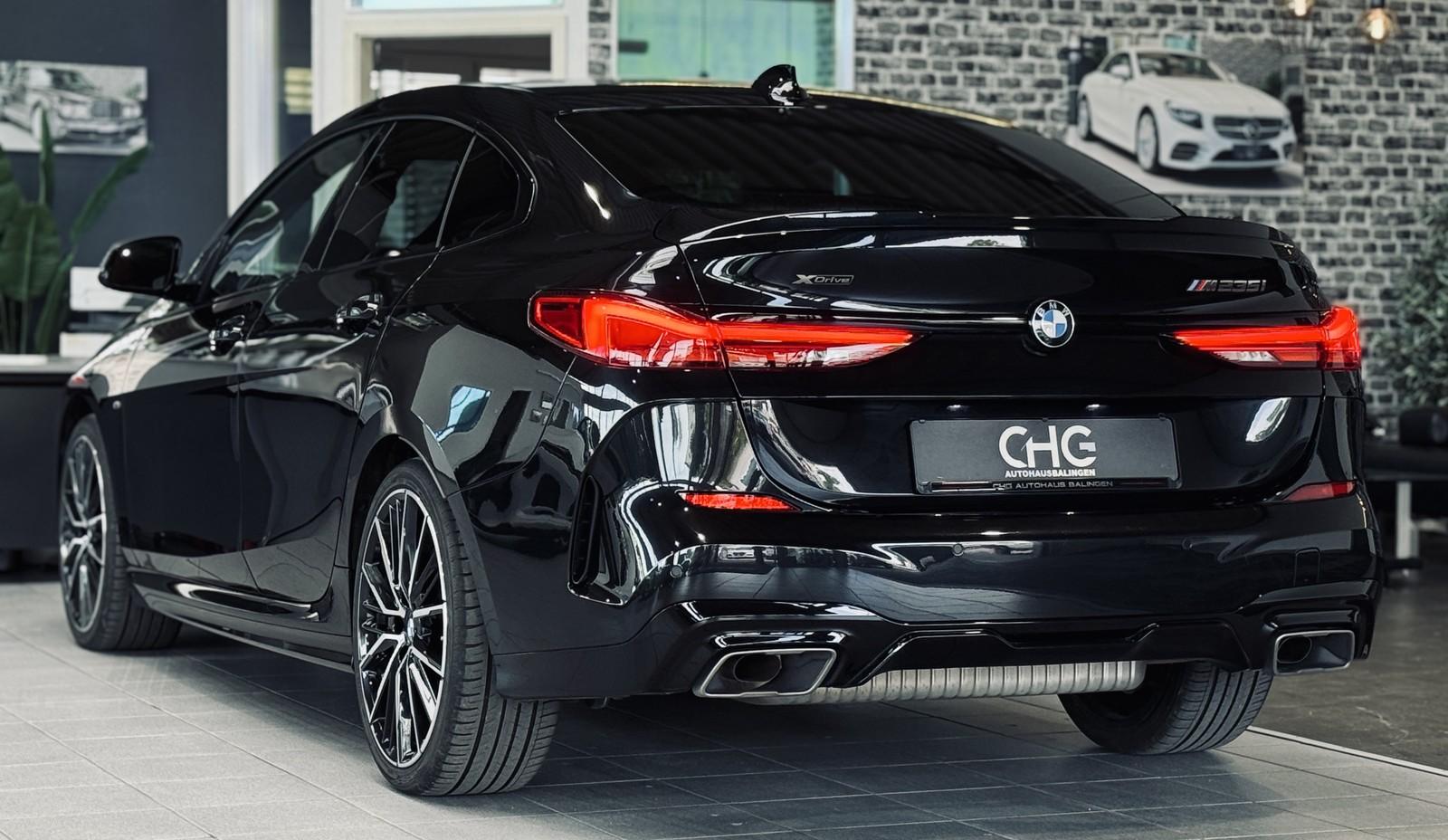 BMW M235i PERFORMANCE |H&K|PANO|M-SPORTSITZE DAKOTA|