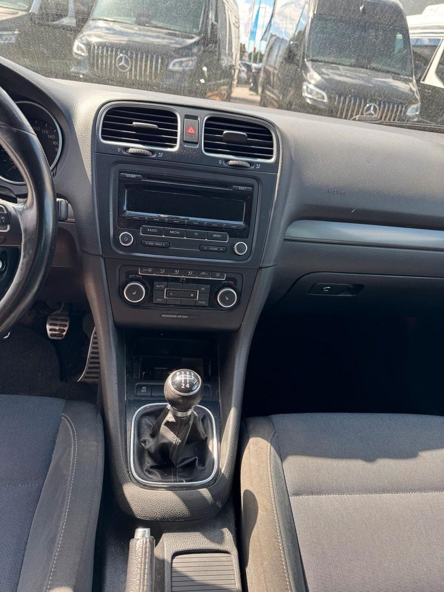 Volkswagen Golf 2012 — photo 7