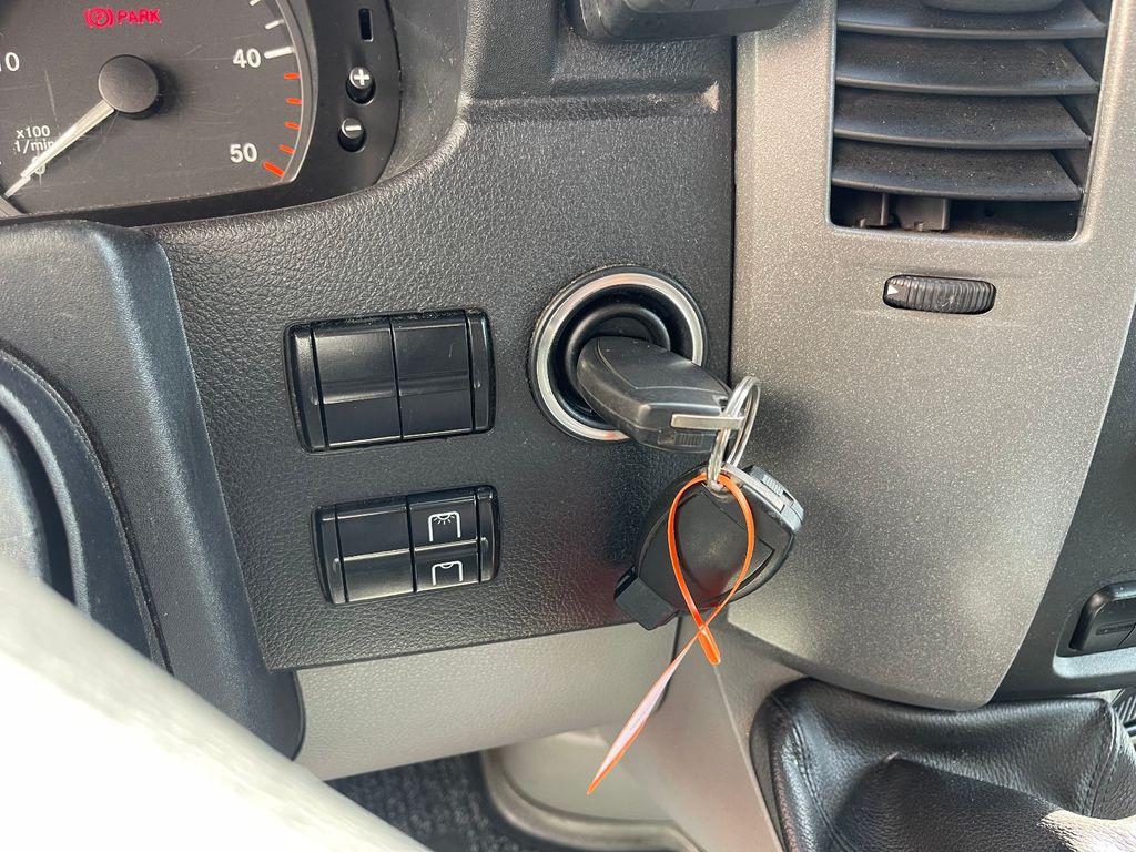 Car thumbnail