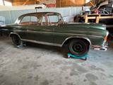Mercedes-Benz 220 SEB/ Coupe  als Restaurationsobjekt  - Mercedes-Benz: Restauration