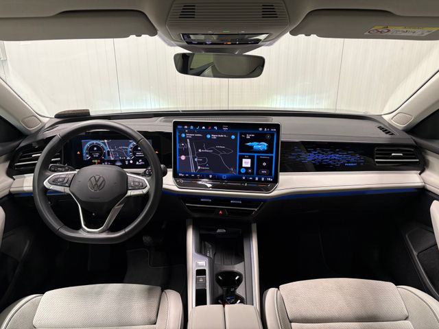 Passat Variant Business 2.0 TDI DSG NAVI LED RFK