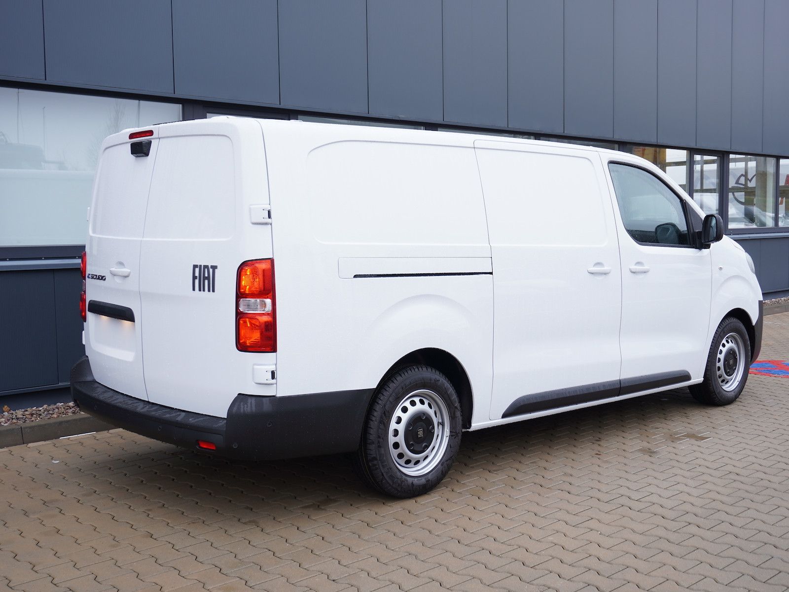 Fiat E-Scudo L3 75 kW/h / Vollausstattung imagem 2