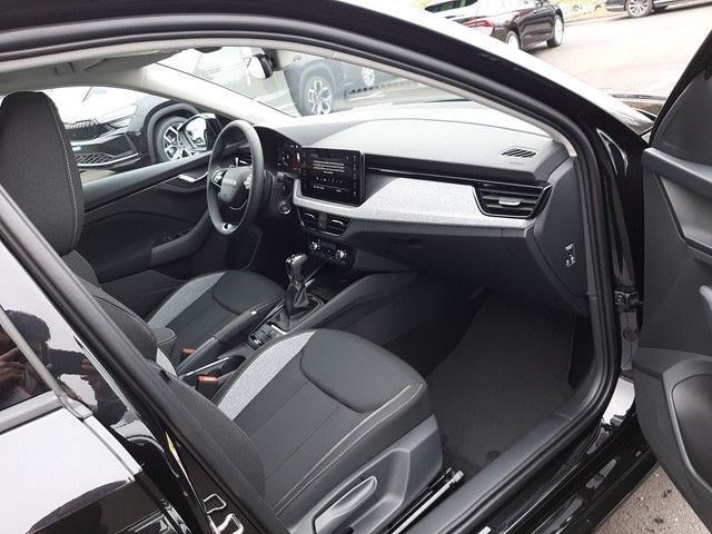 Fahrzeugabbildung Skoda Scala Tour 1.0TSI DSG Matrix Kamera Navi ACC