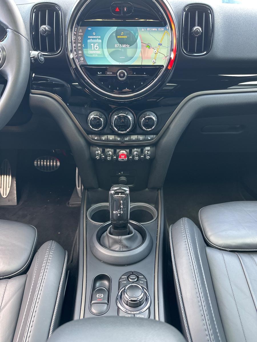 MINI Countryman S Cooper All4 NAV+LED+PANO