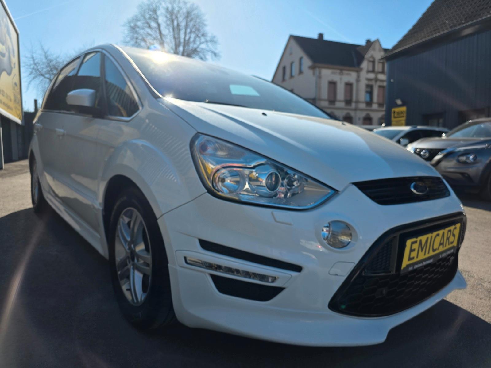 Ford S-MAX TITANIUM S PANO NAVI ALU SPORT !