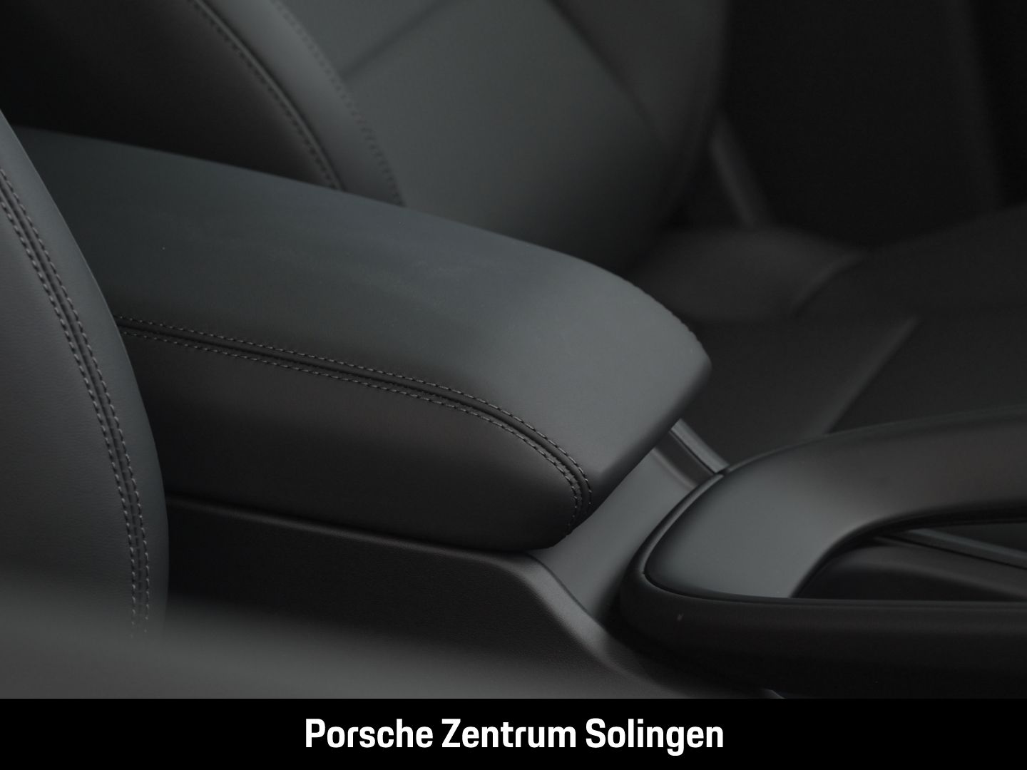 Porsche Macan - Bild 25
