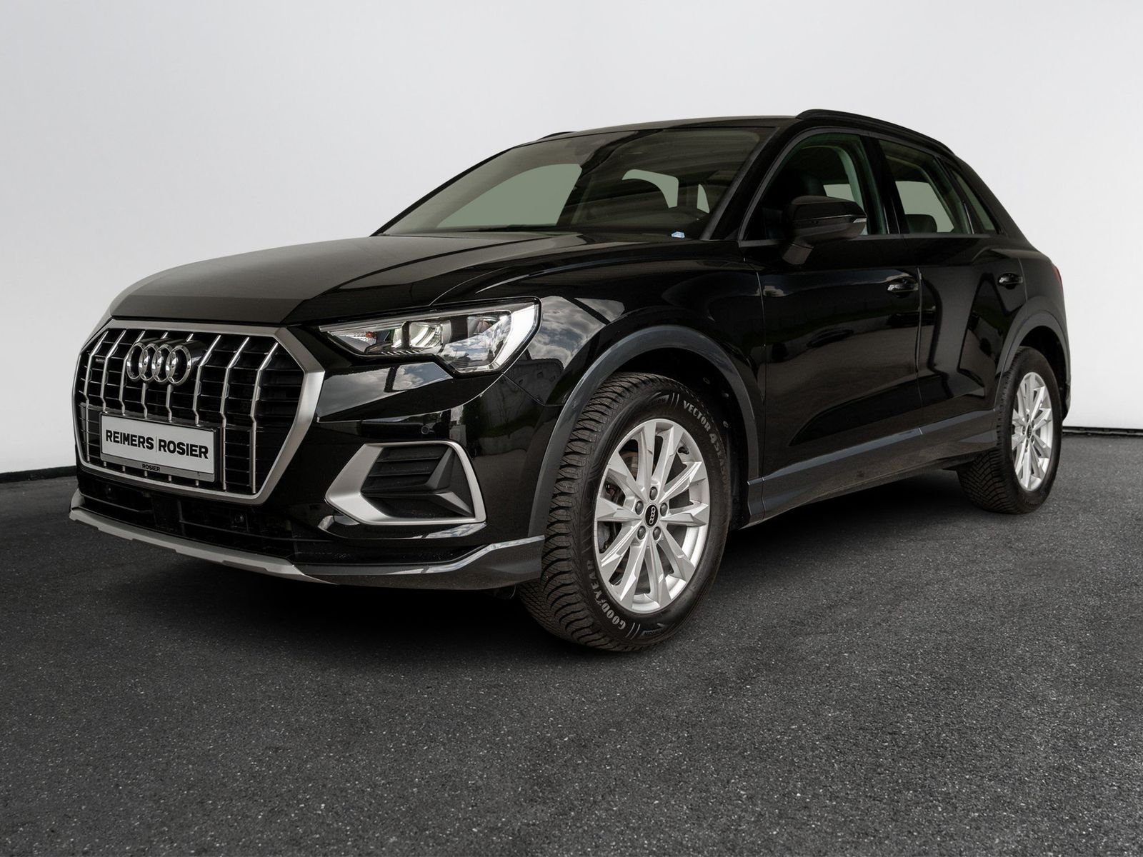 Audi Q3 SUV advanced advanced 35 TDI quattro 110(150) imagem 2