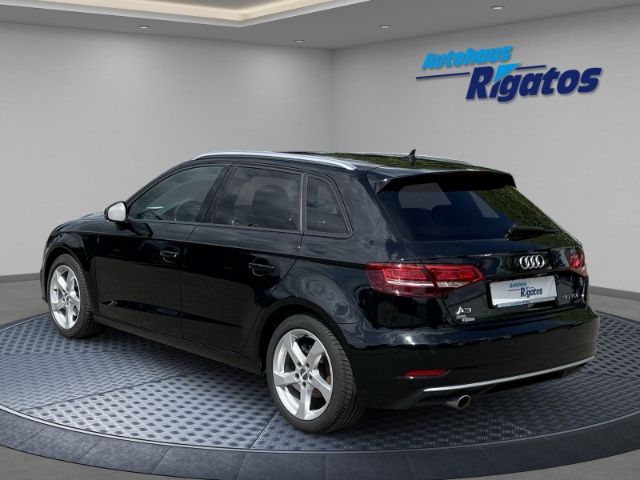 Fahrzeugabbildung Audi A3 1.6 TDI Sportback 30 sport Xenon, Navi, Sitzh