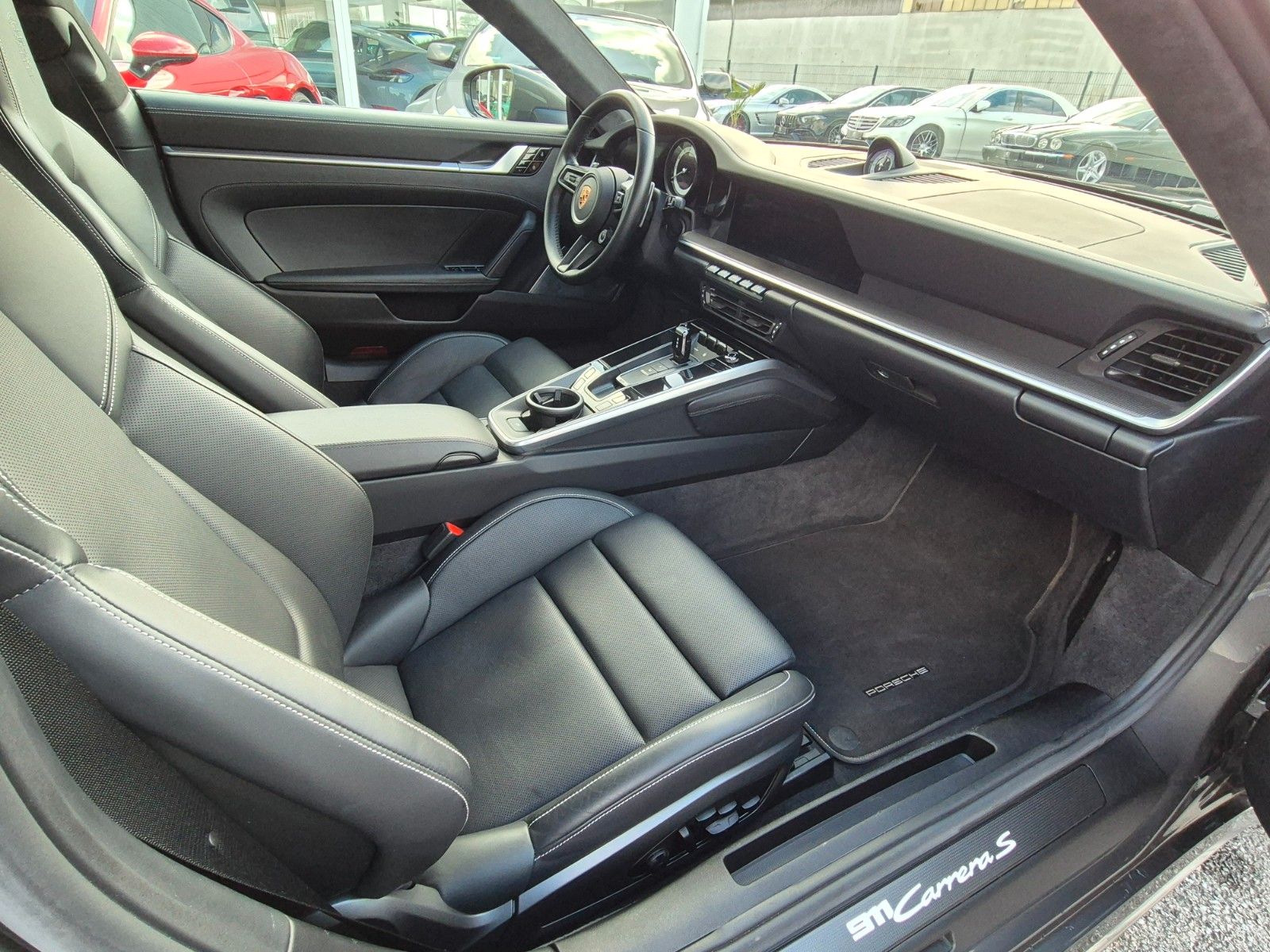 Fahrzeugabbildung Porsche 992 Carrera S/UPE 180k/Approved+Full options