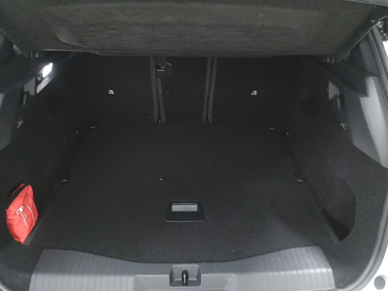 Fahrzeugabbildung Opel Grandland GS MildHybrid 107KW