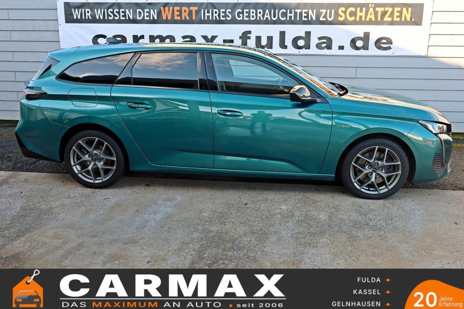 Fahrzeugabbildung Peugeot 308 SW Hybrid 180 Allure T.Leder,Navi,LED,SH,Kam