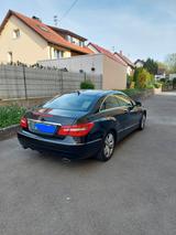 Mercedes-Benz E 350 Coupé E 350 CDI BlueEFFICIENCY ELEGANC... - Mercedes-Benz E 350: Cdi Blueefficiency