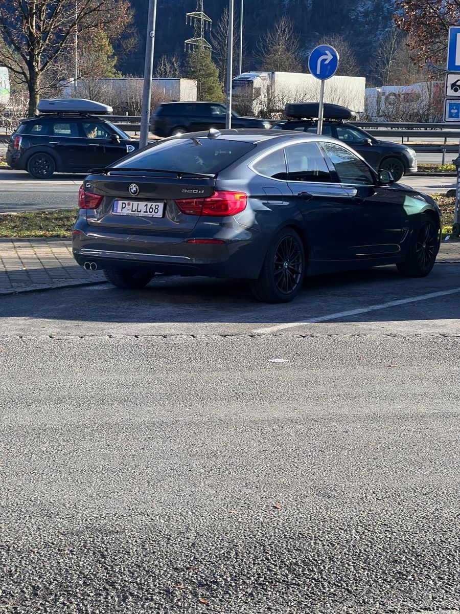 BMW 320 Gran Turismo Gran Turismo 320d xDrive Lu...