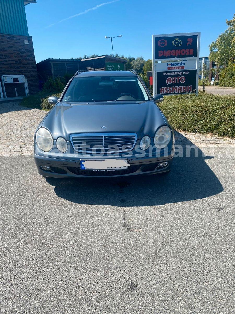 Mercedes-Benz E 200 E T-Modell E 200 Kompressor