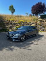 Mercedes-Benz E 500 4MATIC AVANTGARDE AVANTGARDE - graue Mercedes-Benz E 500