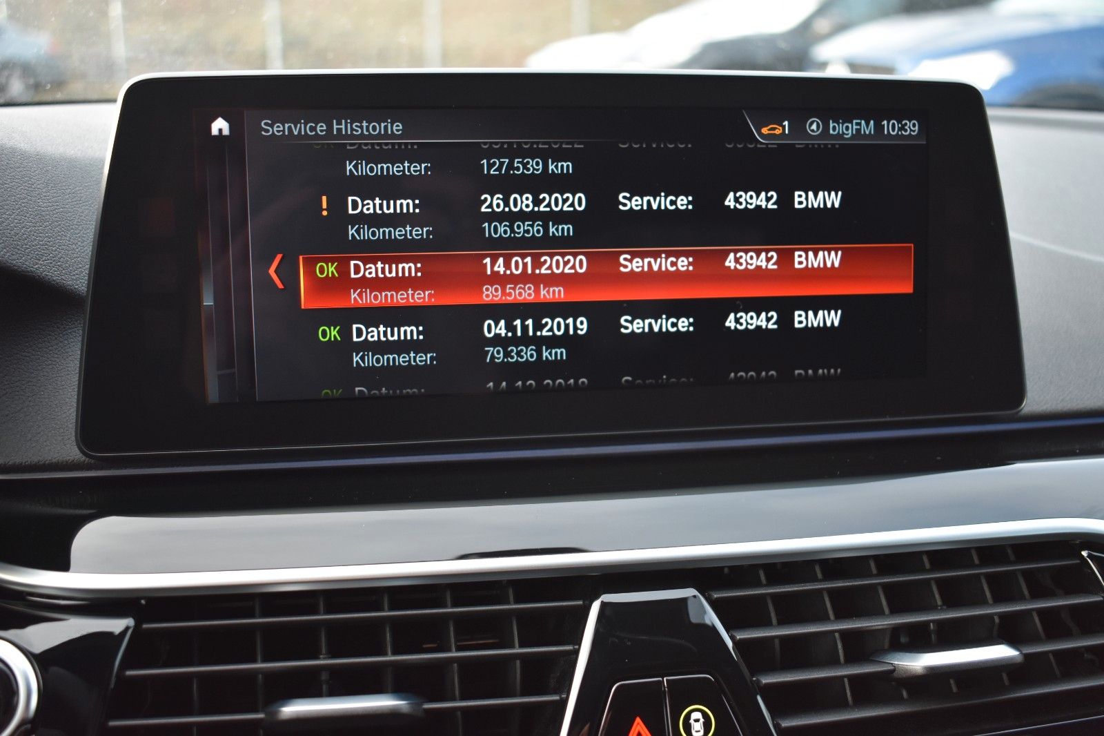 Fahrzeugabbildung BMW M550 i Limo. xDrive DAB Gestik Massage HUD ATM