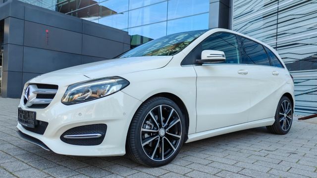 MERCEDES-BENZ B 220 d 4MATIC DCT| 18"| Sport| Panorama| LED