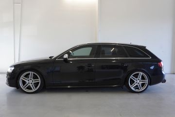 Audi S4 - 2