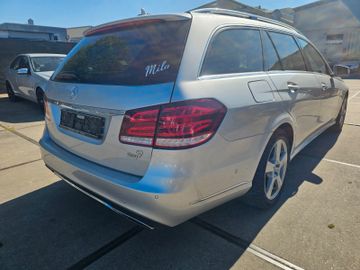 Mercedes E 350 - 5