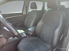 SEAT Ateca 2.0 TDI Xperience DSG Fahrass Infotain Ahk SEAT Ateca 2.0 TDI Xperience DSG Fahrass Infotain Ahk