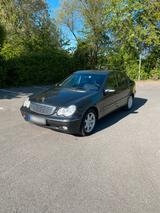 Mercedes-Benz Mercedes w203 c240 Elegance 2001 - Mercedes-Benz CE 200 Benziner Gebrauchtwagen