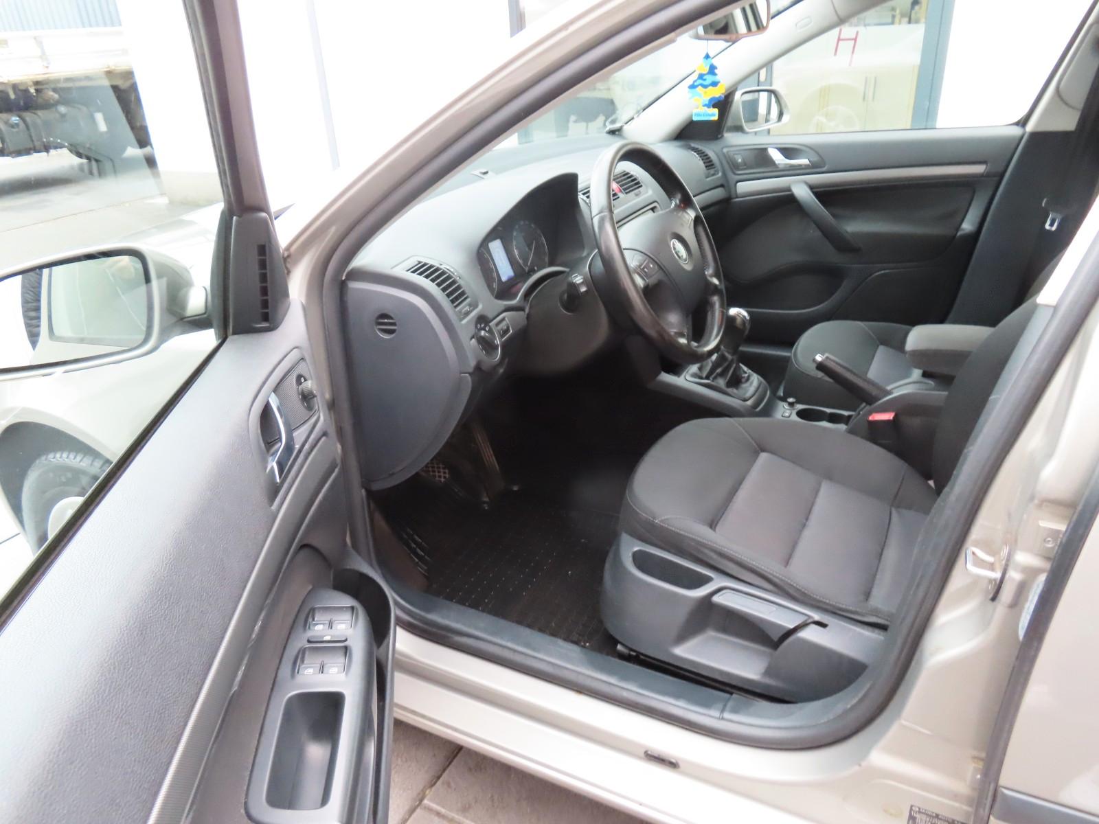 Skoda Octavia 2008 — photo 6