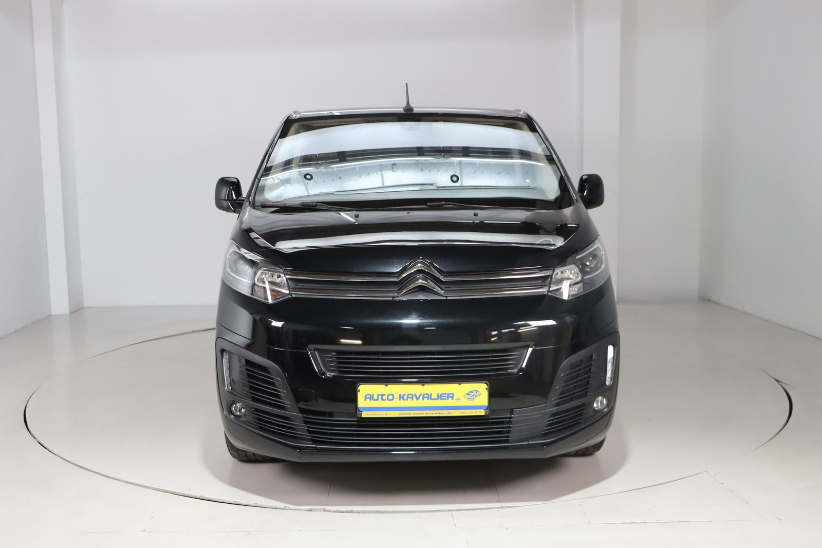 Fahrzeugabbildung Citroën Spacetourer Bus Lounge XL * LED * Navi