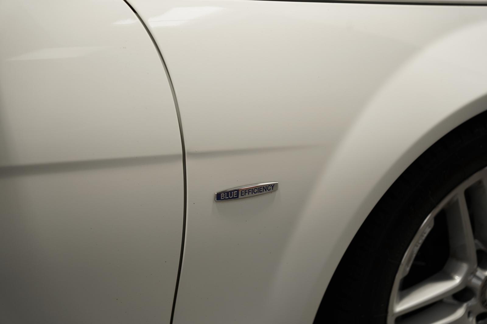 MERCEDES-BENZ CLASSE C 200 CGI 184ch BVA AMG LINE - BI-XÉNON - GPS COMAND - CUIR - SIÈGES CHAUFFANTS - CLIM 3 ZONES