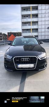 Audi Q3 Schönes Auto - Audi Q3 mit Benzin-Antrieb: Limousine, Automatik